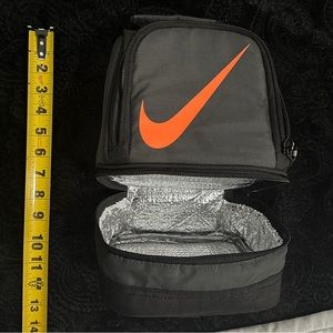 Nike small lunch insulated bag